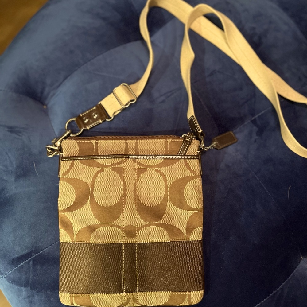 Tan coach crossbody purse